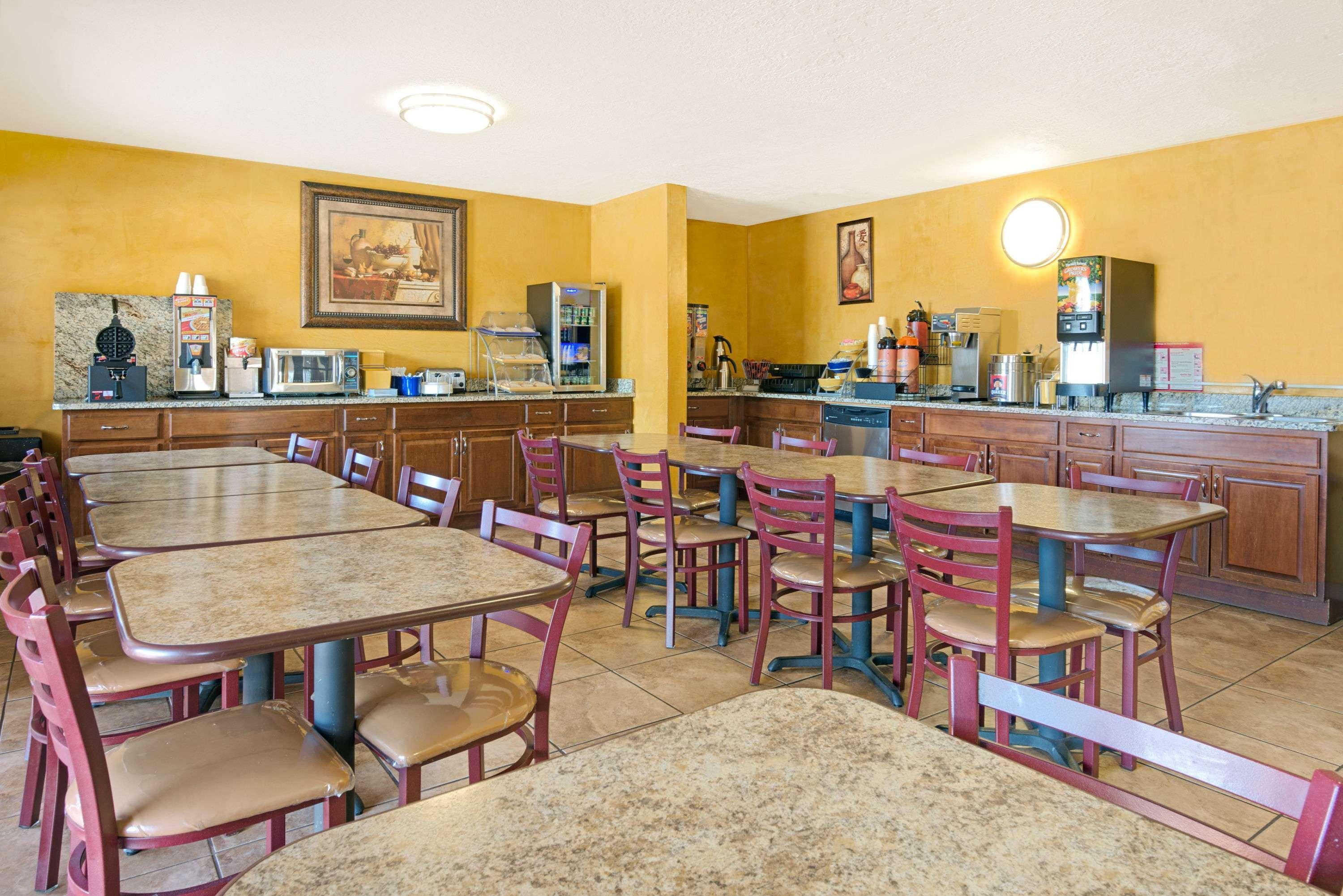 Days Inn By Wyndham East Albuquerque Ngoại thất bức ảnh