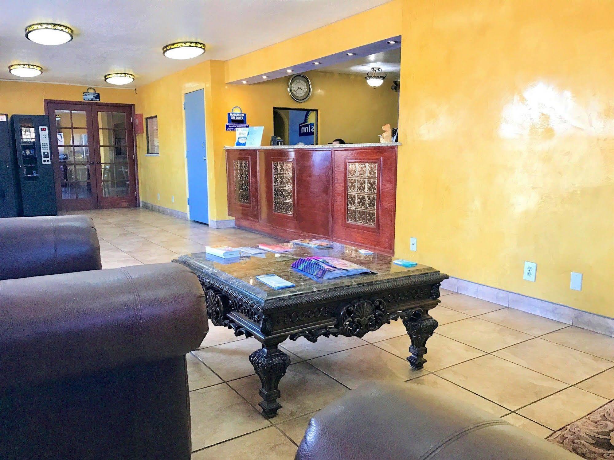 Days Inn By Wyndham East Albuquerque Ngoại thất bức ảnh
